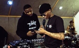 DJ Tunez earns a whopping N10 million from Wizkid to play Asake’s ‘Fuji Vibe.’ Explore the details of this high-profile payment.