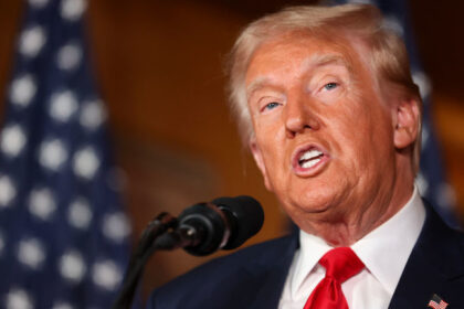 Republican presidential candidate Donald Trump speaks during the II Toro E La Capra event in Las Vegas, Nevada, August 23, 2024. © Getty Images / Ian Maule