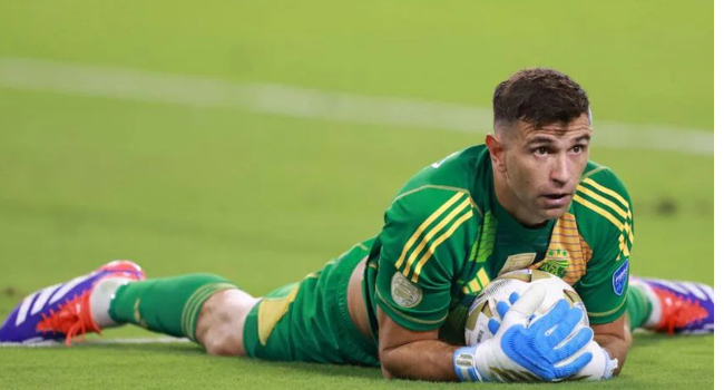 FIFA Ban Argentina Goalkeeper Martinez For ‘Offensive Behaviour