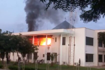 Breaking: A fire has gutted the Katsina Government House, with emergency crews working to contain the situation.