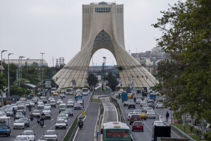 The Azadi (Freedom) Monument in Tehran, © Getty Images / Morteza Nikoubazl