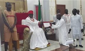 EDO STATE GOVERNOR ELECT AND HIS DEPUTY PRESENTS CERTIFICATE OF RETURN TO THE OBA OF BENIN.