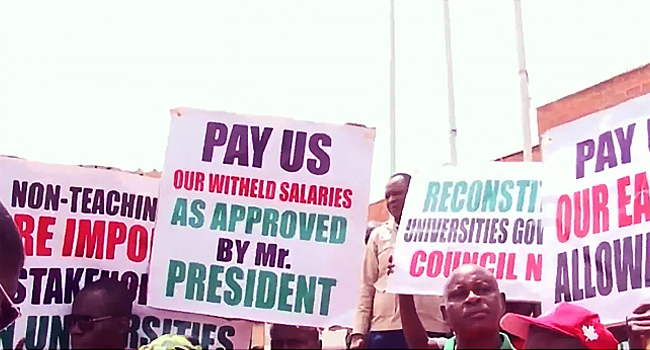 SSANU and NASU members protest non-payment of withheld salaries