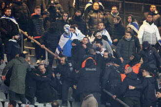 Fans of Team Israel clash with security during the UEFA Nations League 2024/25, Stade de France, Paris, France, November 14, 2024 © Getty Images / Xavier Laine