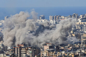 Smoke rises from the site of an Israeli airstrike in Beirut, Lebanon, November 16, 2024 © Getty Images / Fadel Itani