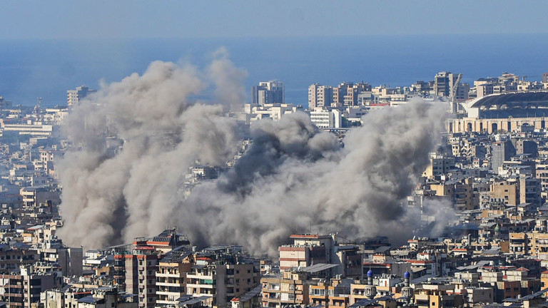 Smoke rises from the site of an Israeli airstrike in Beirut, Lebanon, November 16, 2024 © Getty Images / Fadel Itani