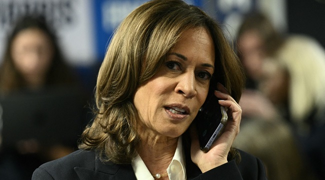 US Vice President and Democratic presidential candidate Kamala Harris takes part in a phone bank at the Democratic National Committee headquarters in Washington, DC, on November 5, 2024 (Photo by Brendan SMIALOWSKI / AFP)