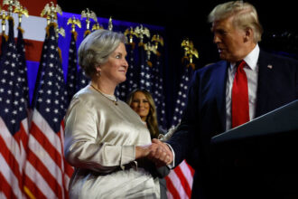 US president-elect Donald Trump and his campaign manager Susan Wiles at an election night event in West Palm Beach, Florida, November 06, 2024. © Getty Images / Chip Somodevilla