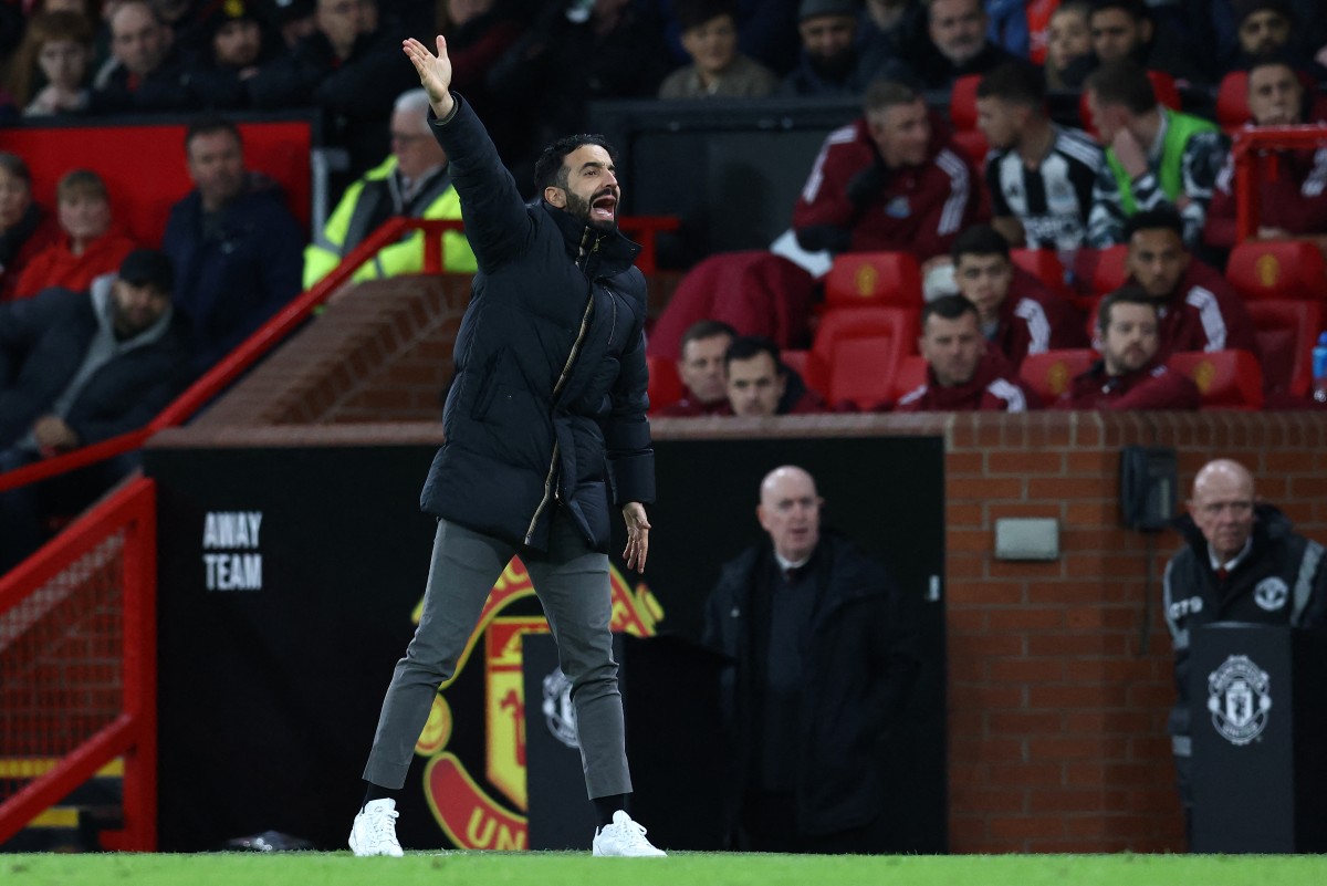 Manchester United’s Portuguese head coach Ruben Amorim shouts instructions to the players from the touchline during the English Premier League football match between Manchester United and Newcastle United at Old Trafford in Manchester, north west England, on December 30, 2024. (Photo by Darren Staples / AFP) /