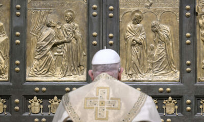 Pope Francis at St. Peter’s Basilica on December 24, 2024 in the Vatican. © Vatican Media / Getty Images