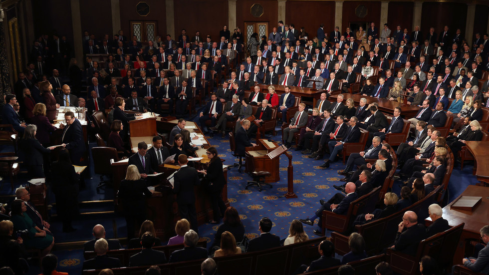 Members of Congress participate in a joint session to ratify the 2024 Presidential election in the US Capitol on January 6, 2025. © Win McNamee / Getty Images