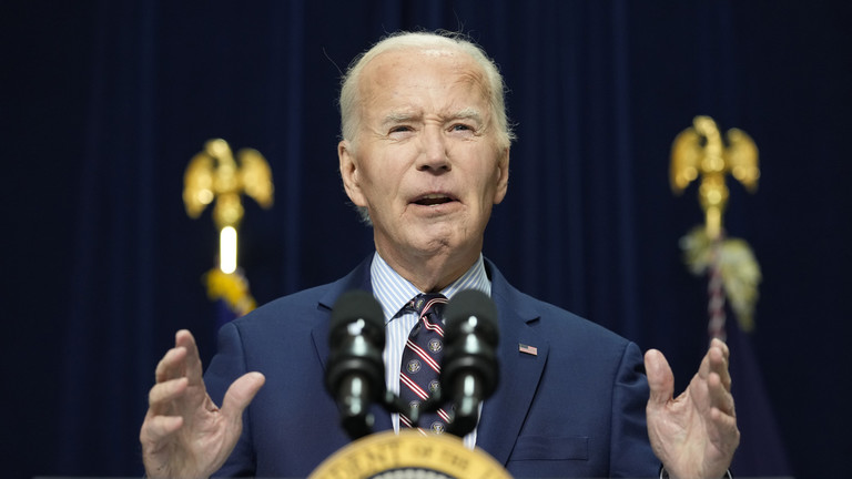 US President Joe Biden makes a statement on the latest developments in New Orleans from Camp David, Maryland, Jan. 1, 2025. © AP / Susan Walsh