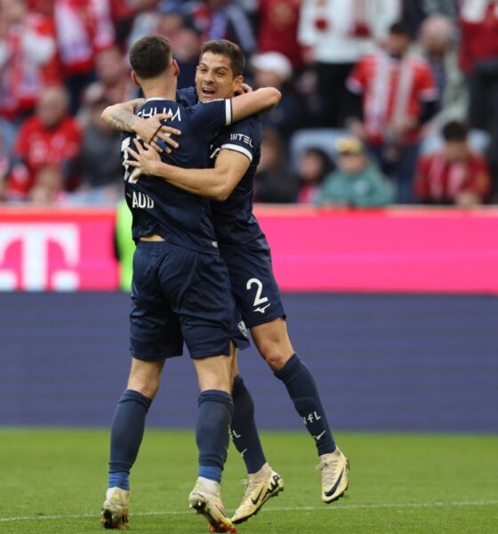 Bochum’s Costa Rican defender #02 Cristian Gamboa and Bochum’s Macedonian midfielder #17 Agon Elezi celebrate after the German first division Bundesliga football match between Bayern Munich and VfL Bochum in Munich, southern Germany, on March 8, 2025. (Photo by Alexandra BEIER / AFP)